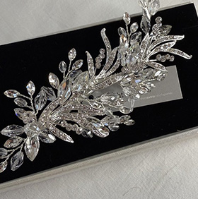 Twilight Designs Diamante Hair Clip - Image 2