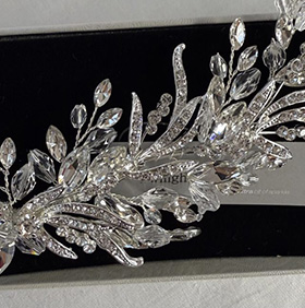 Twilight Designs Diamante Hair Clip - Image 3