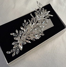 Twilight Designs Diamante Hair Clip - Image 4
