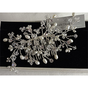 Twilight Designs Diamante & Pearl Hair Comb - Image 6